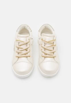 Friboo Zapatillas - White 11 Friboo Zapatillas - White -Friboo aed1df307703407a8663e9dbcf6b6d4a
